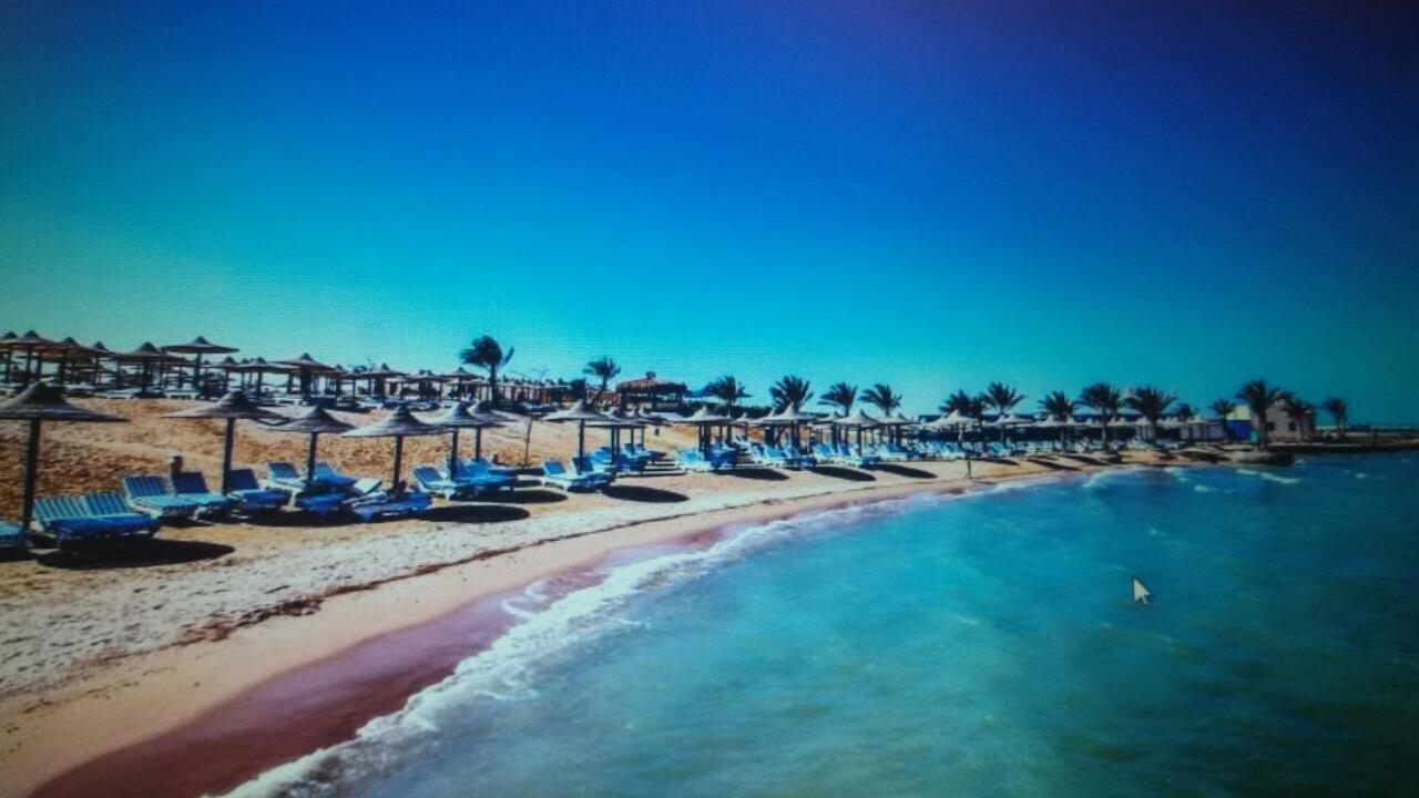 Apartment At Nubia Aqua Beach Resort Hurghada Bagian luar foto