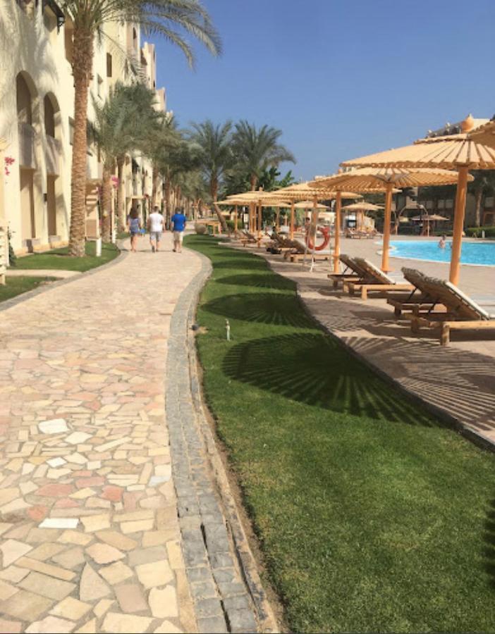 Apartment At Nubia Aqua Beach Resort Hurghada Bagian luar foto