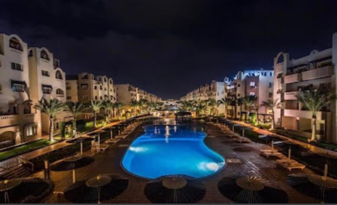 Apartment At Nubia Aqua Beach Resort Hurghada Bagian luar foto