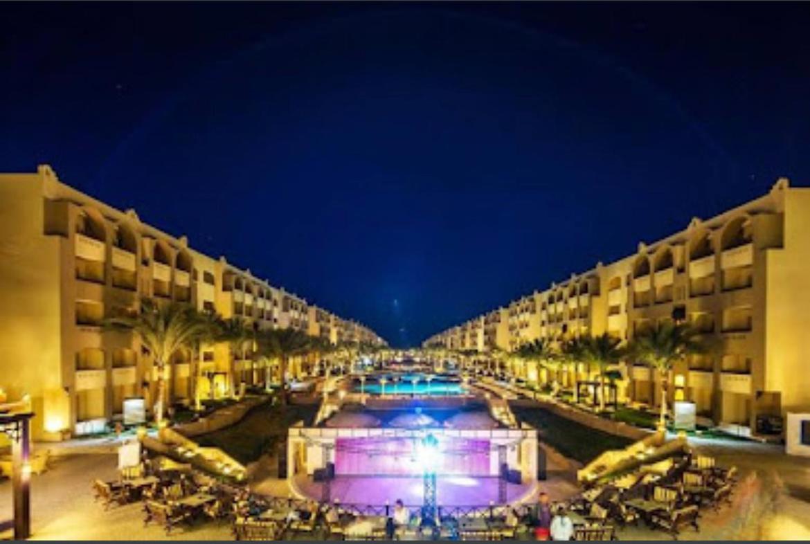 Apartment At Nubia Aqua Beach Resort Hurghada Bagian luar foto